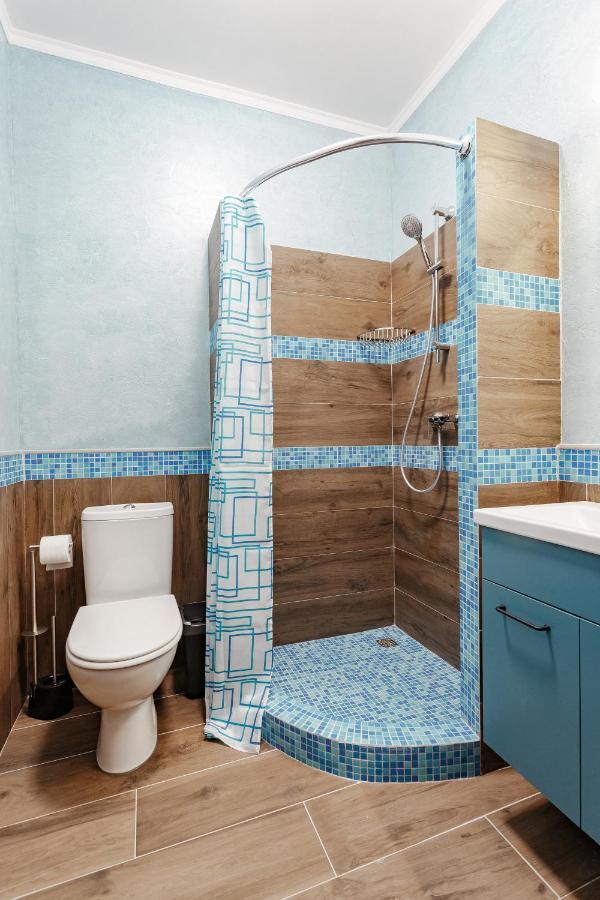 Yudgi - Home Hotel Chornomorsk Exterior photo